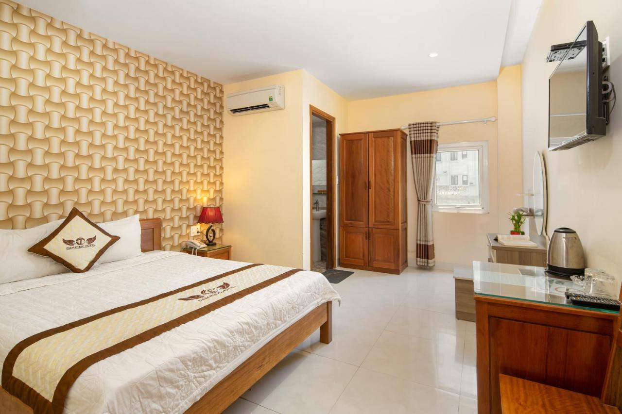 Hotel Khach San Dam Phuc Da Nang Zewnętrze zdjęcie